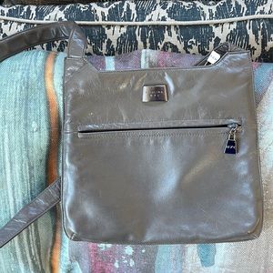Perlina NYC Crossbody bag - excellent condition!